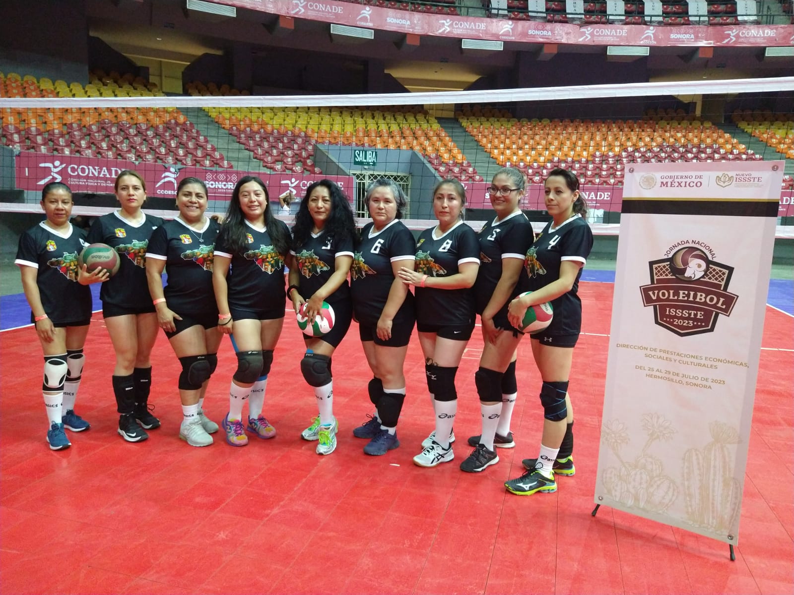 Deportistas del SNTSA participan en la Jornada Nacional de Voleibol